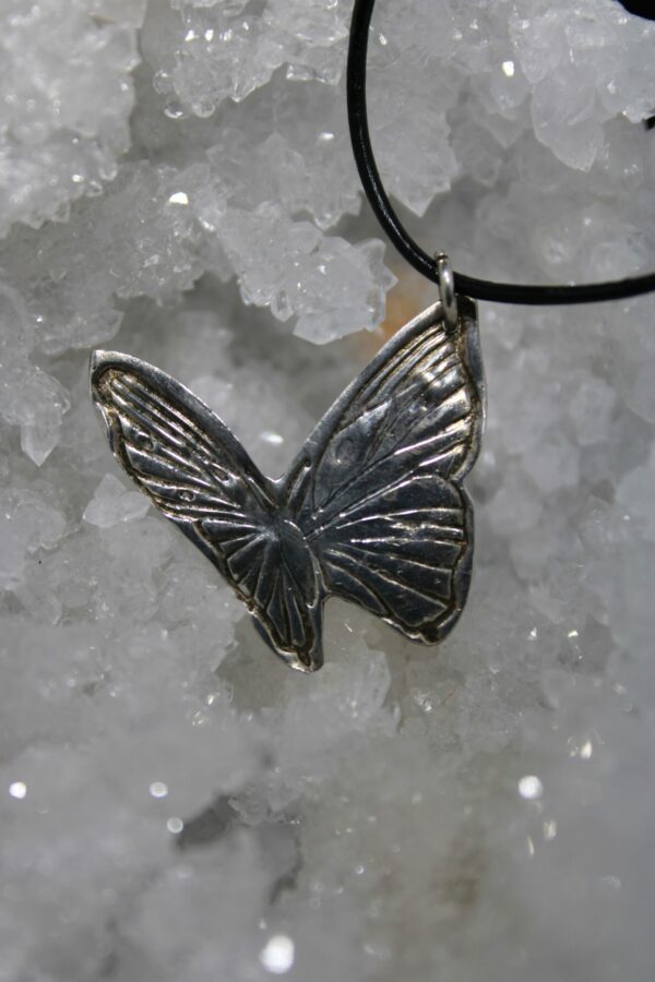 Pendentif papillon en argent